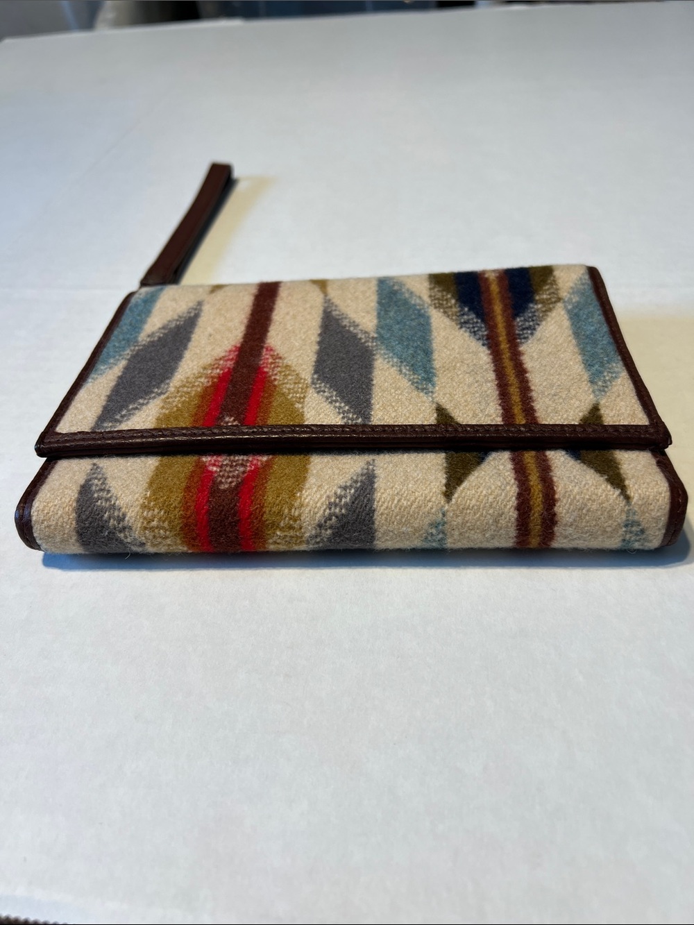 Pendleton Southwestern Wyeth Trail Wristlet Jacquard Wool Brown leather Trim - Picture 4 of 14
